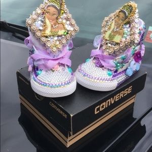 Specially made princess tiana converse